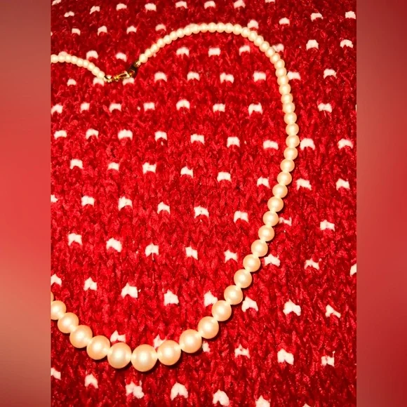 🐋🐚Pearl Necklace❤️ - Picture 8 of 8